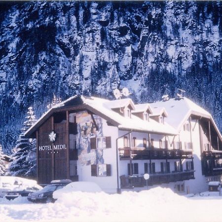 Hotel Medil Campitello di Fassa Exterior photo
